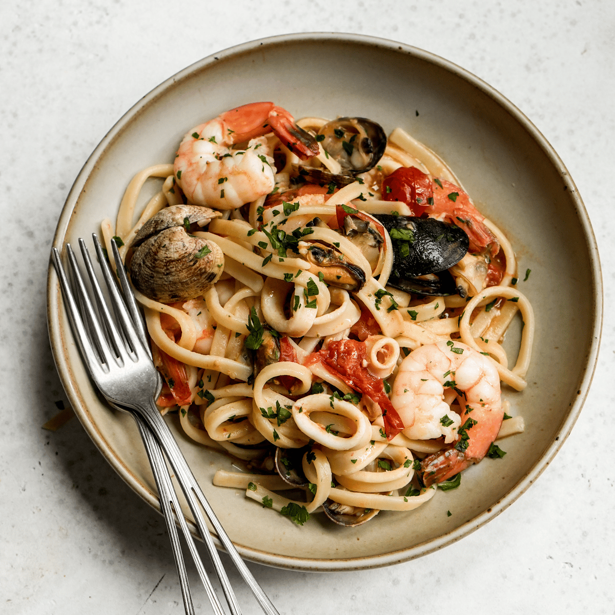 Italian-seafood-pasta-1200