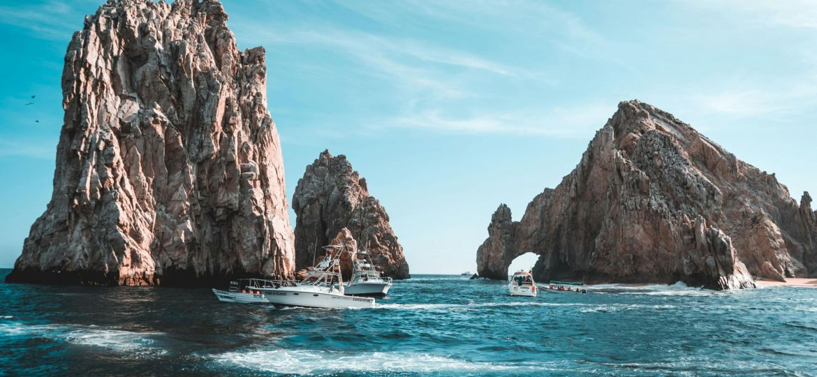 pexels-efrain-alonso-1702385-3271898